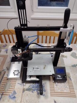 3D tiskárna Creality Ender 3+vylepšení - 1