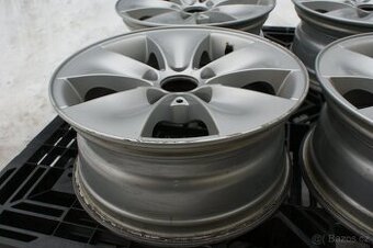 4ks BMW lehce prohnute original kola R16 5x120