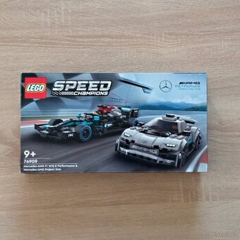 LEGO 76909 Mercedes-AMG F1 W12 E Performance a Mercedes-AMG