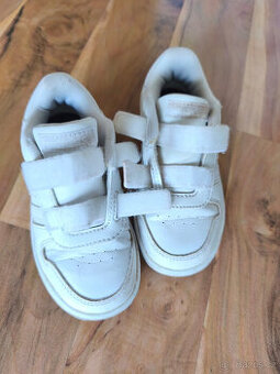 Dětské boty Addidas (velikost 27)