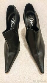 Kožené kotníčkové boty Baťa - 1