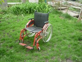 Invalidní vozík skládací - 1