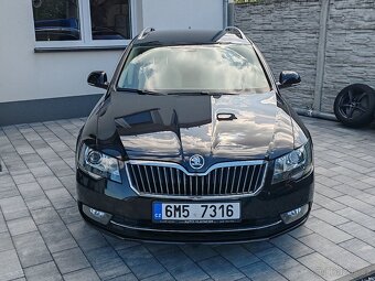 Škoda Superb 2.0Tdi 103 kW DSG kombi 08/2013 TOP