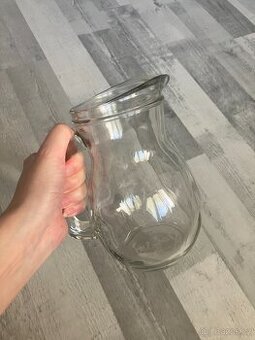 Skleněná karafa 1L - 1