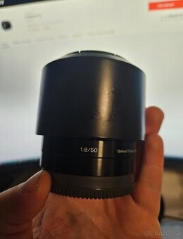 Sony 50mm f/1.8