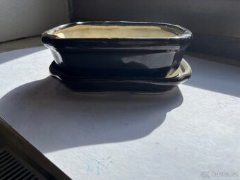 hnědá miska na bonsai