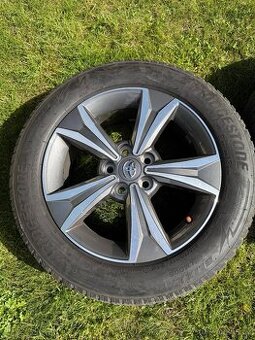 Alu TOYOTA C-HR, top stav, 215/60 R17