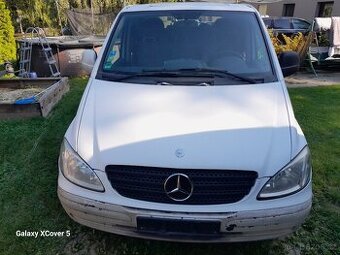 Mercedes Benz Vito W639 - kompletní předek bílá a červená