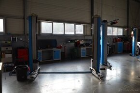 Dvousloupový hever Ravaglioli 3200Kg - 1