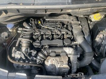 Motor Peugeot Citroen 1.6 hdi 80kw kod motoru 9h01 9hz 9hx