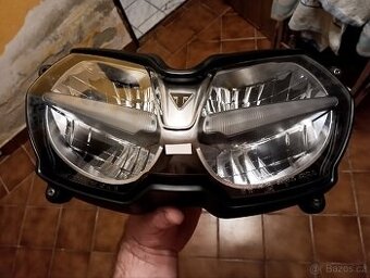 Triumph Tiger hlavní led světlomet
