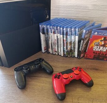 Ps4, 2 joysticky a 13her