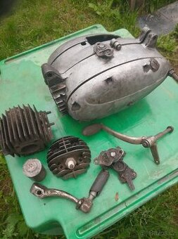 Motor na pionýra Java - pařez