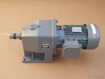 Elektromotor s převodovkou 1,5KW 45 ot./1min.