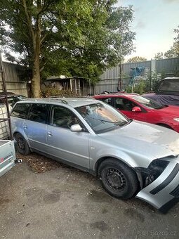 VW Passat B5,5 Náhradní díly