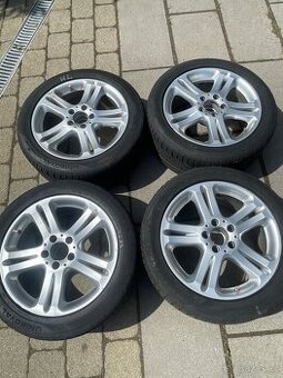 Sada originálních kol na Mercedes Benz sedmnáctek
