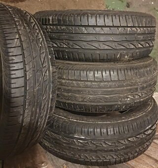 PNEU 195/65/15,BRIDGESTONE,LETNI,4KS,VZOREK 5MM