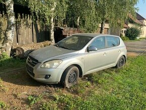 KIA CEED 1.6 i 2008 náhradní díly