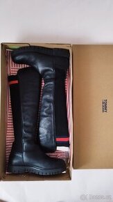 Dámské kožené boty Tommy Hilfiger velikost 39