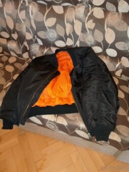 Bunda bomber velikost 50