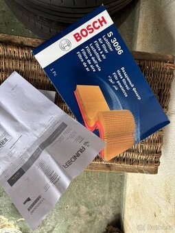 Vzduchový filtr BOSCH S 3096 NEROZBALENÝ