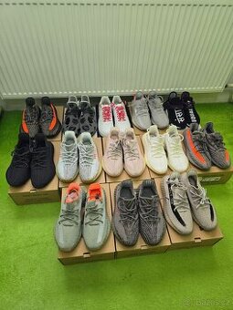 Yeezy boost 350 a Human Race