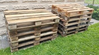 11ks PALET , DŘEVĚNÉ PALETY - Lučina u Žerm.přehrady