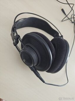 Sluchátka AKG K7XX
