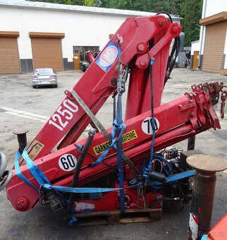 Hydraulická ruka HMF 1250 K3, rádio, dosah 13,7 m ...