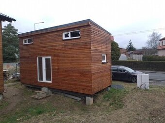 Tiny house