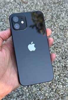 IPhone 12 - baterie 100%