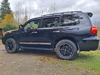 Prodám Toyota Land cruiser VDJ200