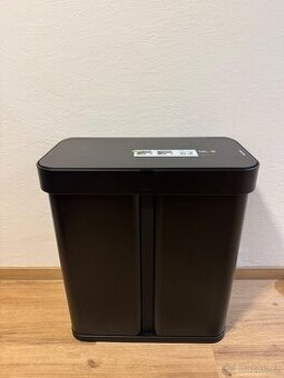 Simplehuman bezdotykový koš s hlasovým ovládáním, tříděný od