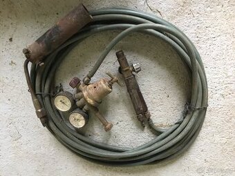 Hořák s redukčním ventilem