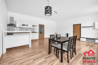 Prodej, byt 3+kk s balkonem, CP 83 m2, ul. Dobrovského, Lanš