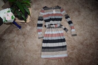 Pruhované teplejší šaty xs/34 Fisherfield
