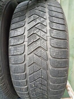 Pneu 245/45R19 102V Pirelli Sottozero 3 Mo