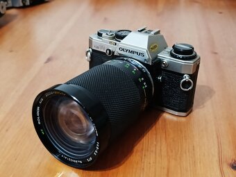 OLYMPUS OM-10 (Soligor Zoom/Macro 28-200mm) - 1979