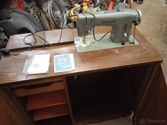 šicí stroj
