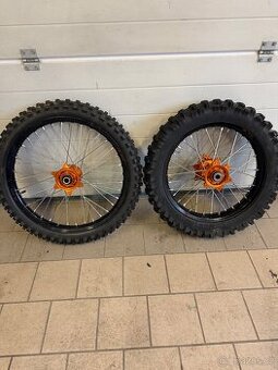 Kola KTM exc 21,18