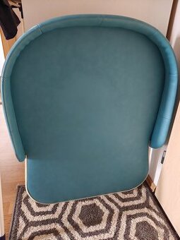 Přebalovací pult na vanu