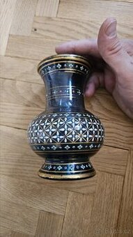 Starožitná skleněná dóza se značením