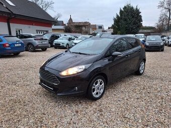 Ford Fiesta 1.0i 59KW Klimatizace, 5 Dveří