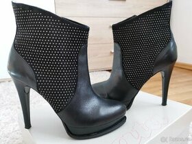 Kožené elegantní boty zn. BAŤA