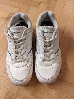 Dětské sálové tenisky vel. 33 Kensis