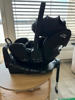 Britax-Römer Baby Safe Pro + Vario Base 5Z