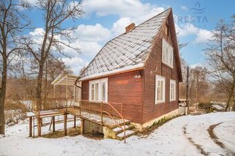 Chata 4+kk s č.ev., v Hostěnicích o ploše 110 m2, pozemek 45