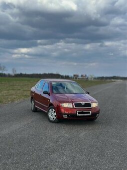 Škoda Fabia 1.4 MPI Sedan – Nová STK, nové pneu