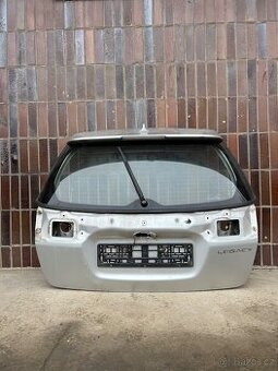 páté dveře Subaru Legacy BP
