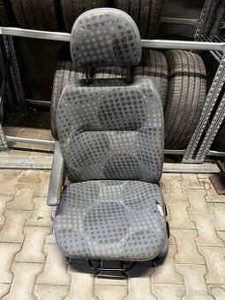 Sedacka ridice - Ford Tranzit